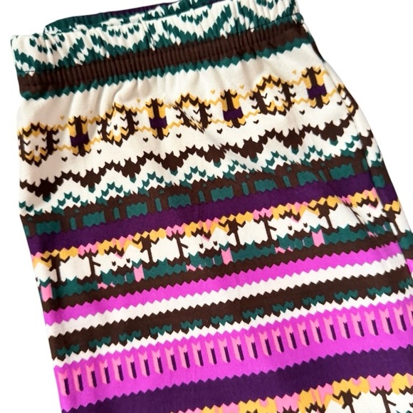 Women’s Colorful Patterned Faire Isle Leggings - Picture 4 of 7